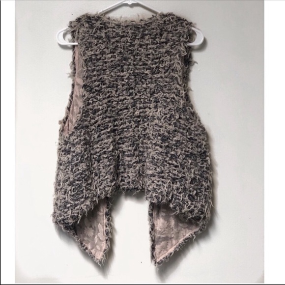 Free People Lace Lined Shag Carpet Vest Sze Medium - Picture 3 of 8